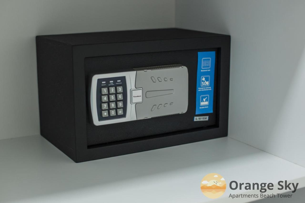 Orange Sky Apartments Beach Tower バトゥーミ エクステリア 写真